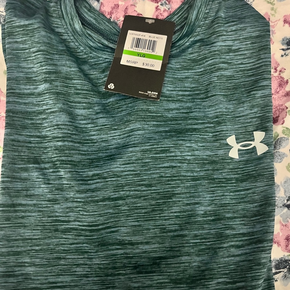 Brand new ; with tags; long sleeve , Under Armour boys size YLG; smoke free